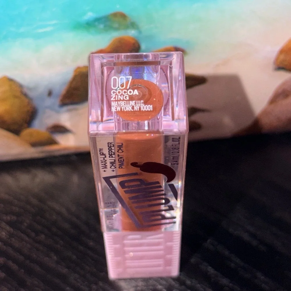 Maybelline Lifter Plump Lip Gloss 007 Cocoa Zing Brown Plumping Gloss 0.18oz